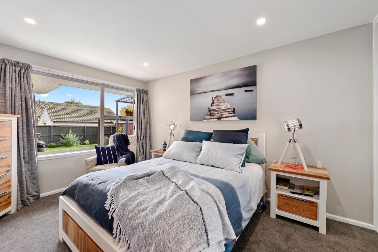 Leave Of Absence - Christchurch Holiday Home エクステリア 写真